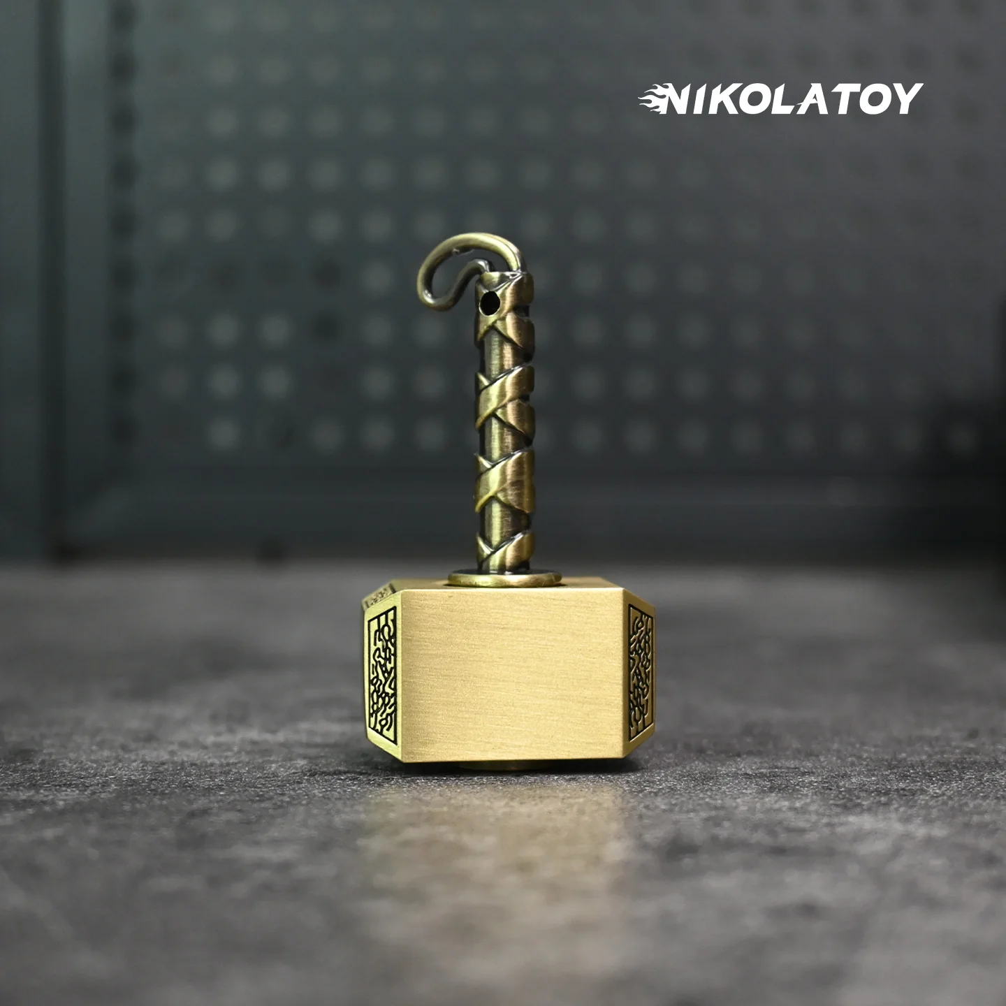 EDC Fidget Toys - Thor's Hammer - Image 3
