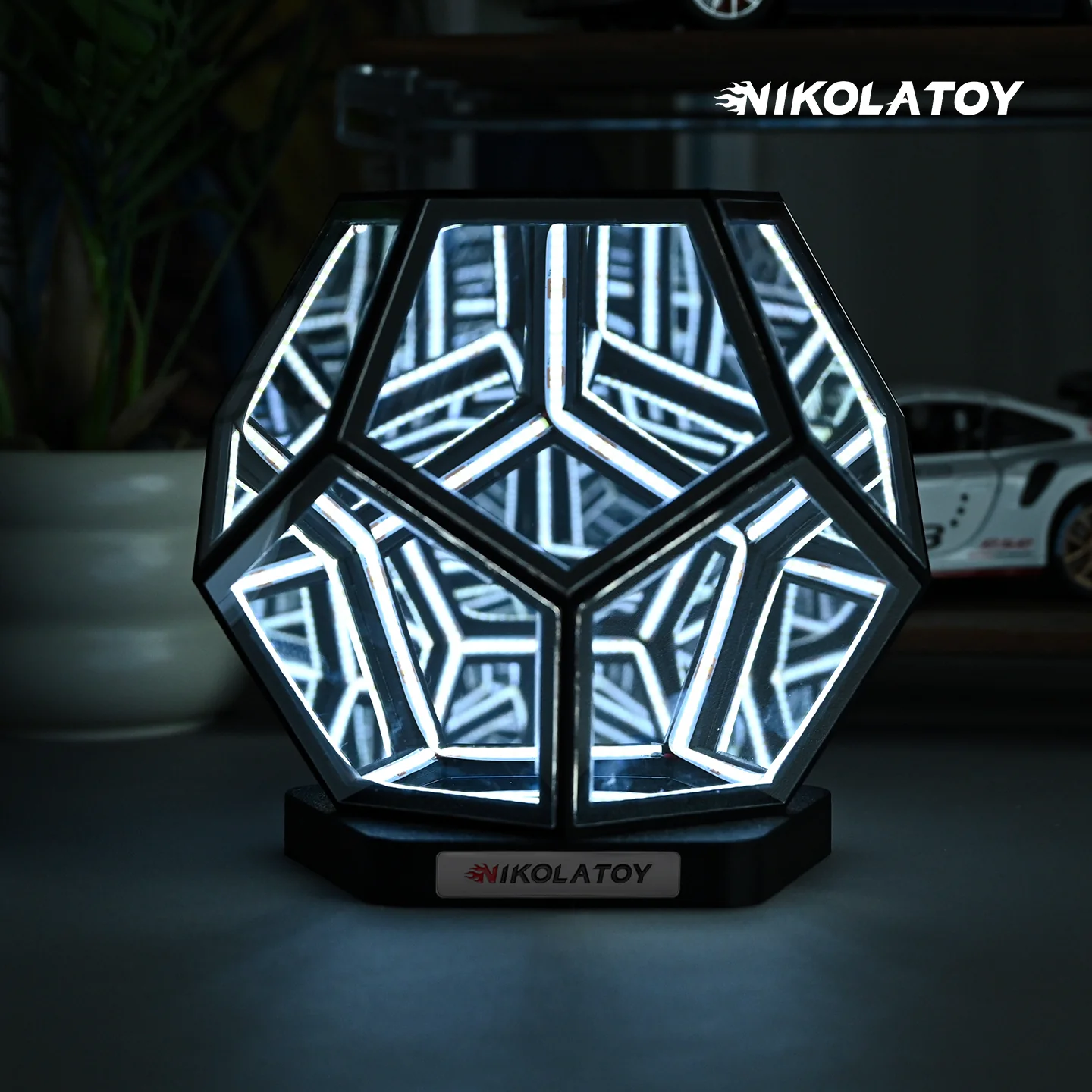 Infinite Space Abyss Dodecahedron Night Lamp - Image 2